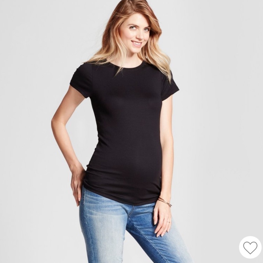 Maternity tshirt